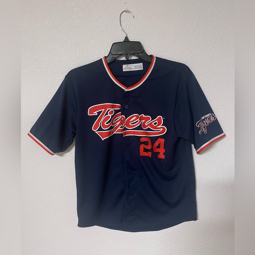 Tigers Kids Navy Blue Baseball Jersey. Size 14/16 youth